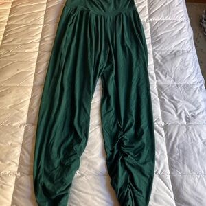 Free Label Sunday crops Pants deep teal size large